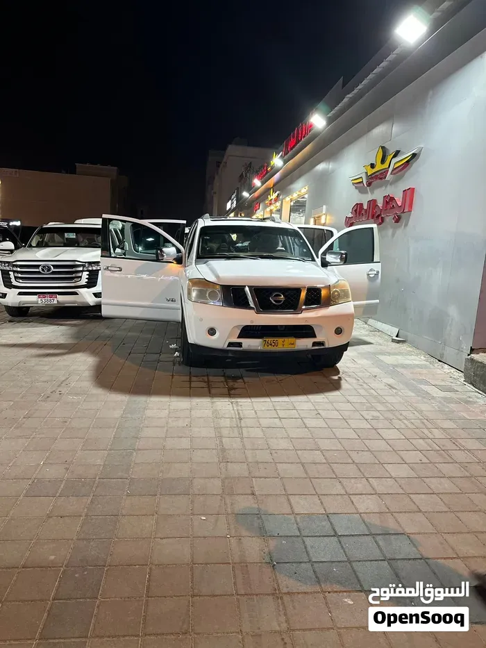 Nissan Armada 2009 photo 4