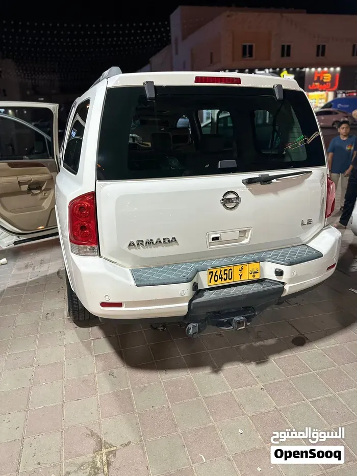 Nissan Armada 2009 photo 3