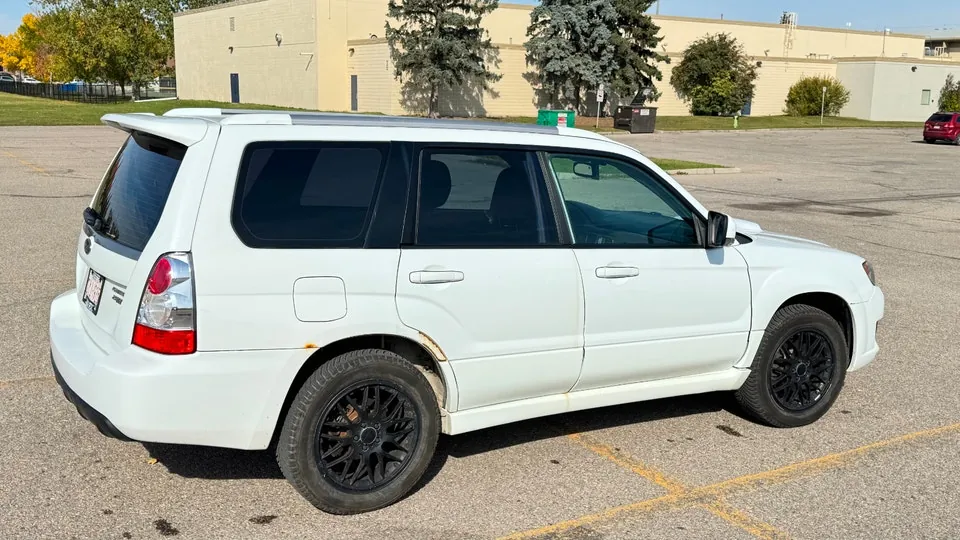 Subaru Forester 2008 photo 2