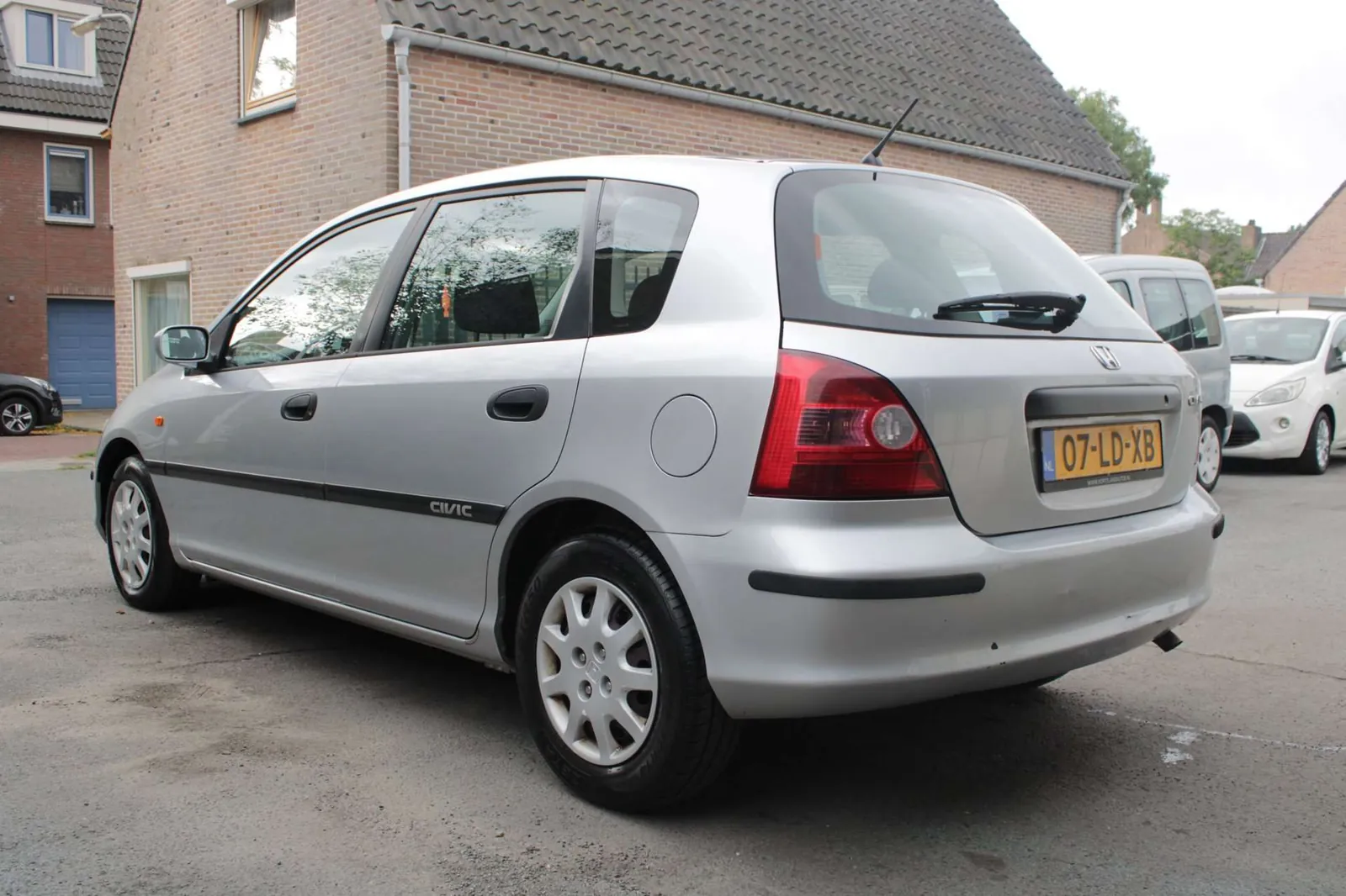 Honda Civic 2002 photo 4
