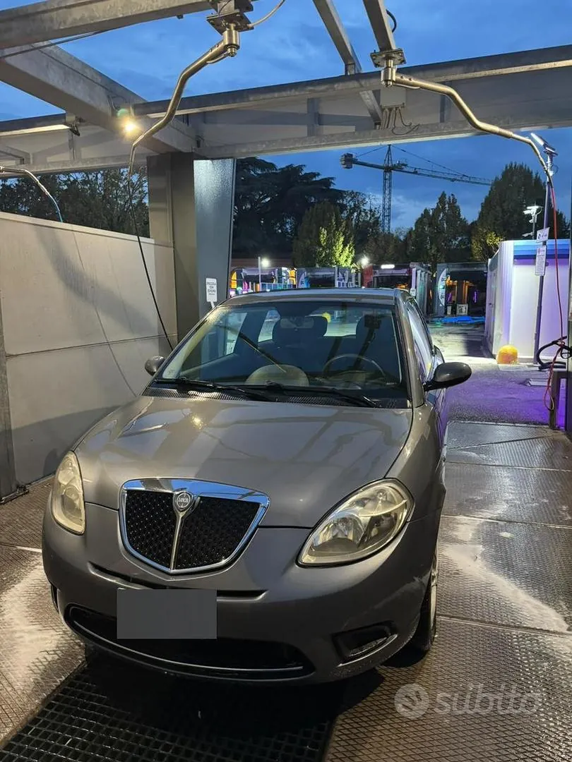 Lancia Ypsilon 2007 photo 2