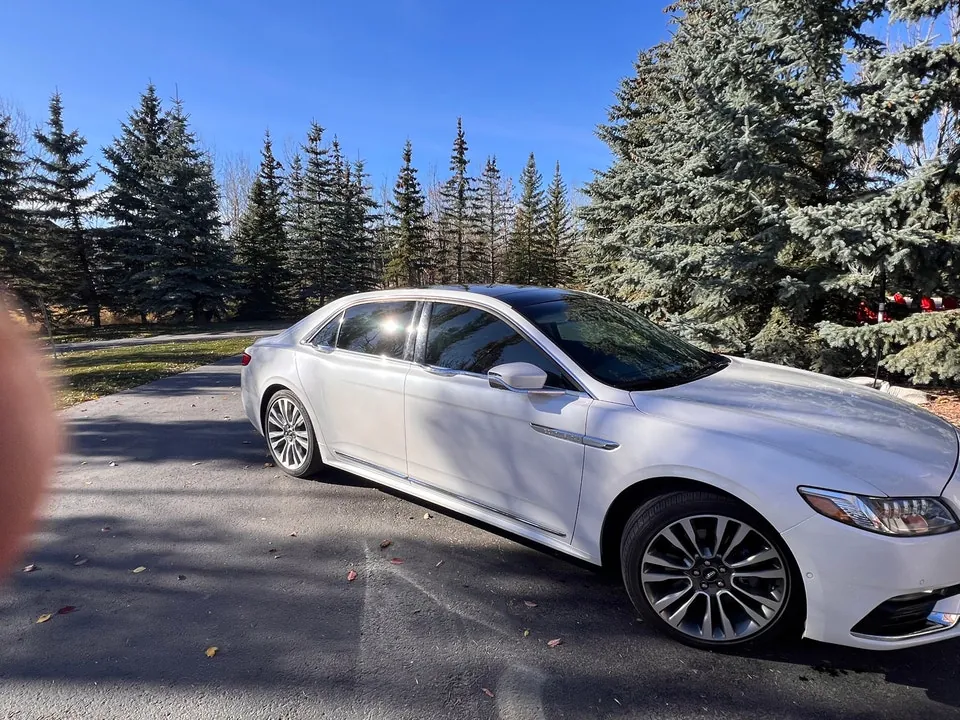 Lincoln Continental 2017 photo 3