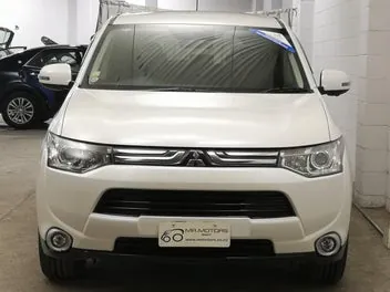 Mitsubishi Outlander 2014 photo 5