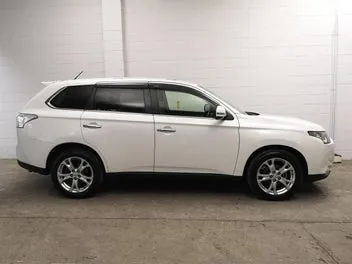 Mitsubishi Outlander 2014 photo 4