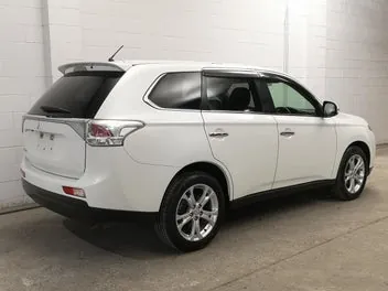 Mitsubishi Outlander 2014 photo 3