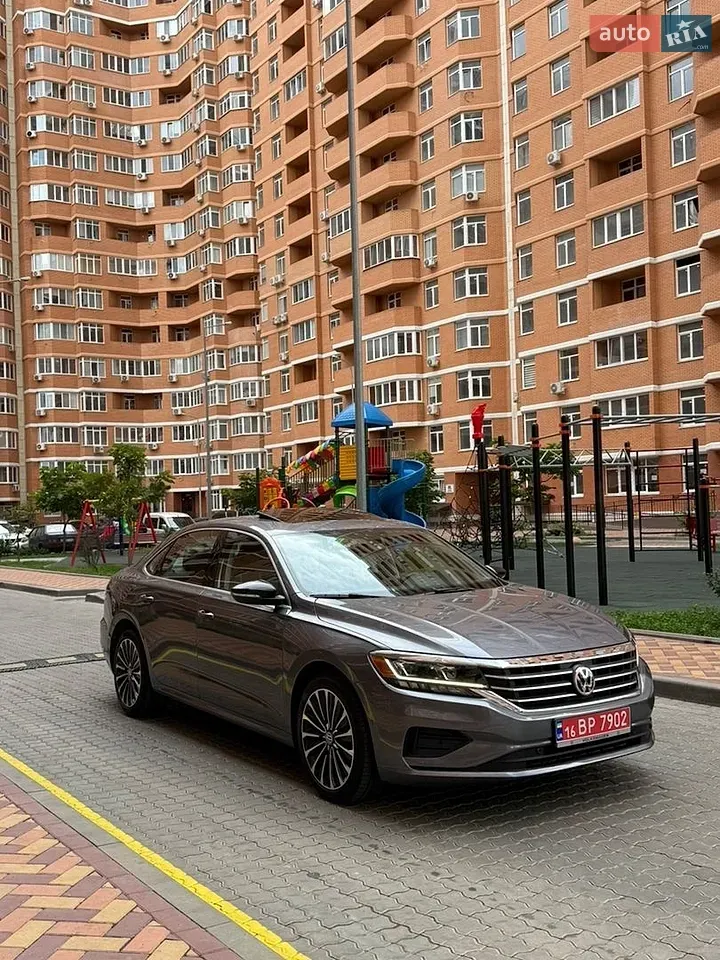 Volkswagen Passat 2021 photo 3