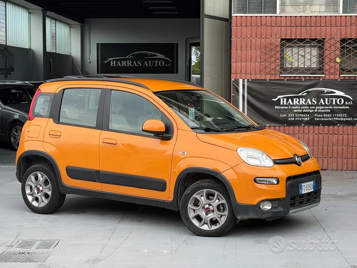 Fiat Panda Cross 2016 photo 2