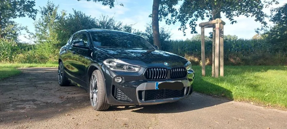 BMW X2