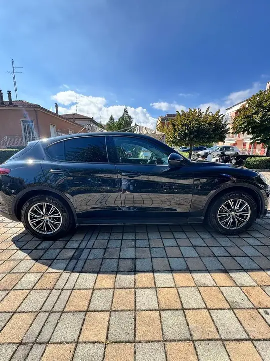 Alfa Romeo Stelvio 2021 photo 4
