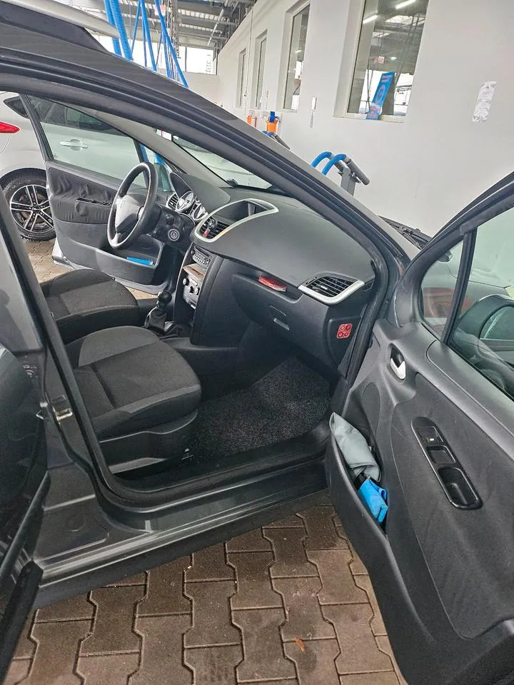 Peugeot 207 Sw