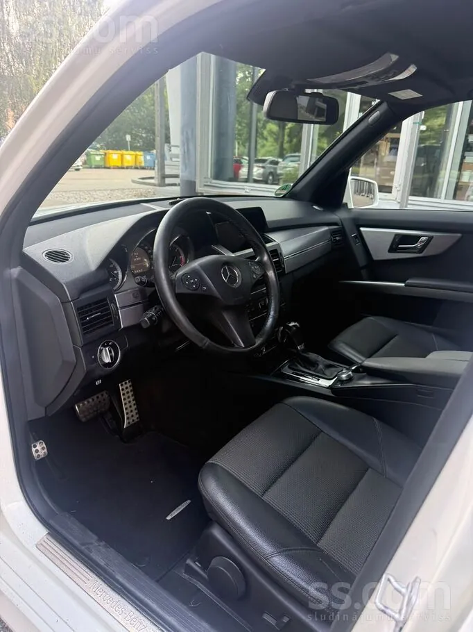 Mercedes-Benz Glk 2011 photo 5