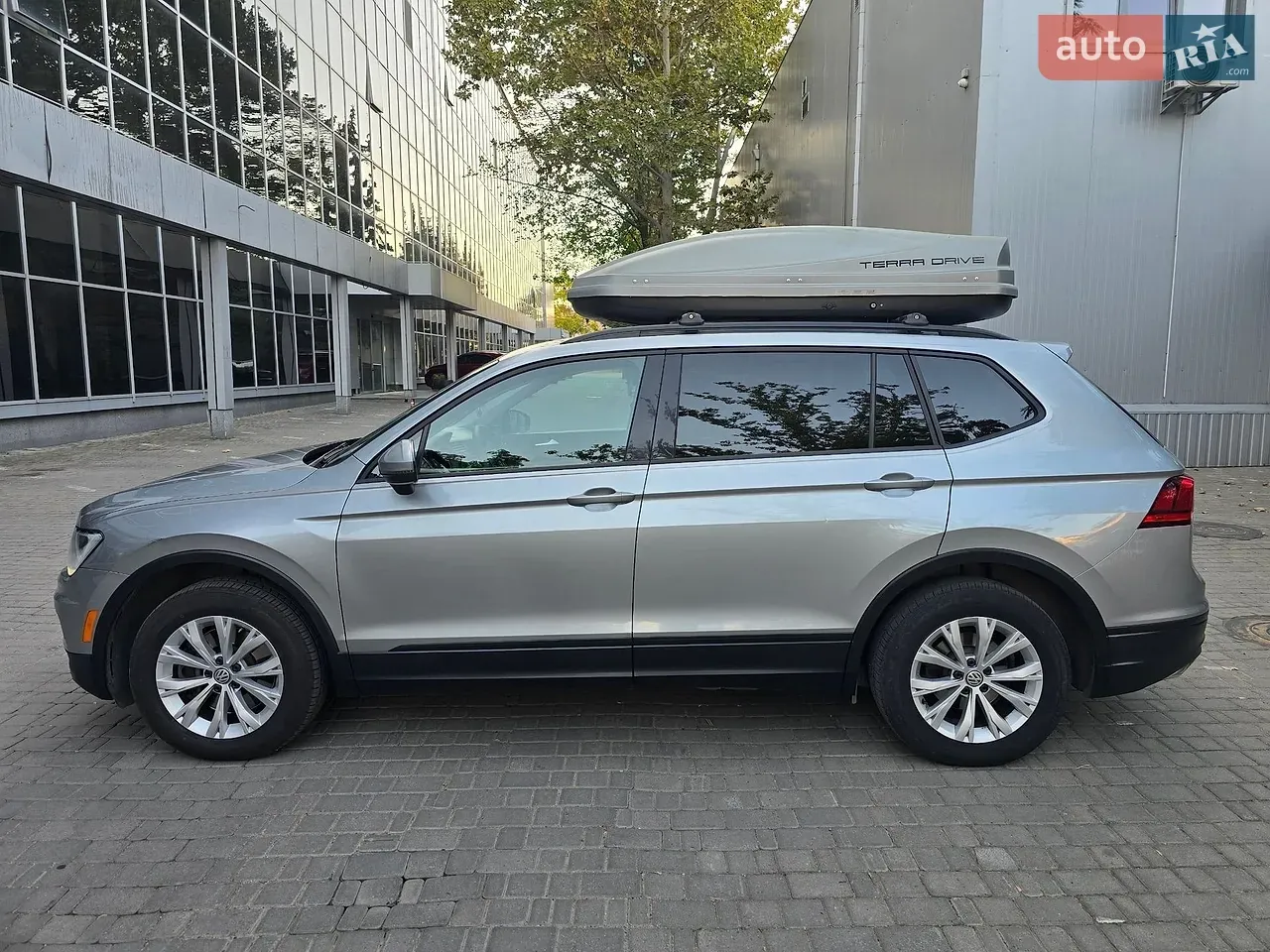 Volkswagen Tiguan 2019 photo 2