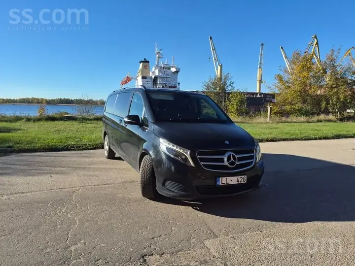 Mercedes-Benz V-Class 2015 photo 2