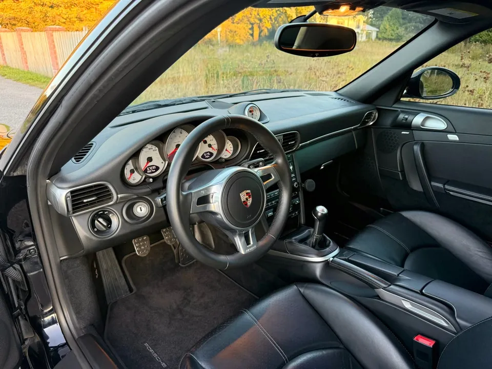 Porsche 911 2011 photo 4