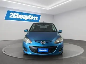 Mazda Demio 2012 photo 3