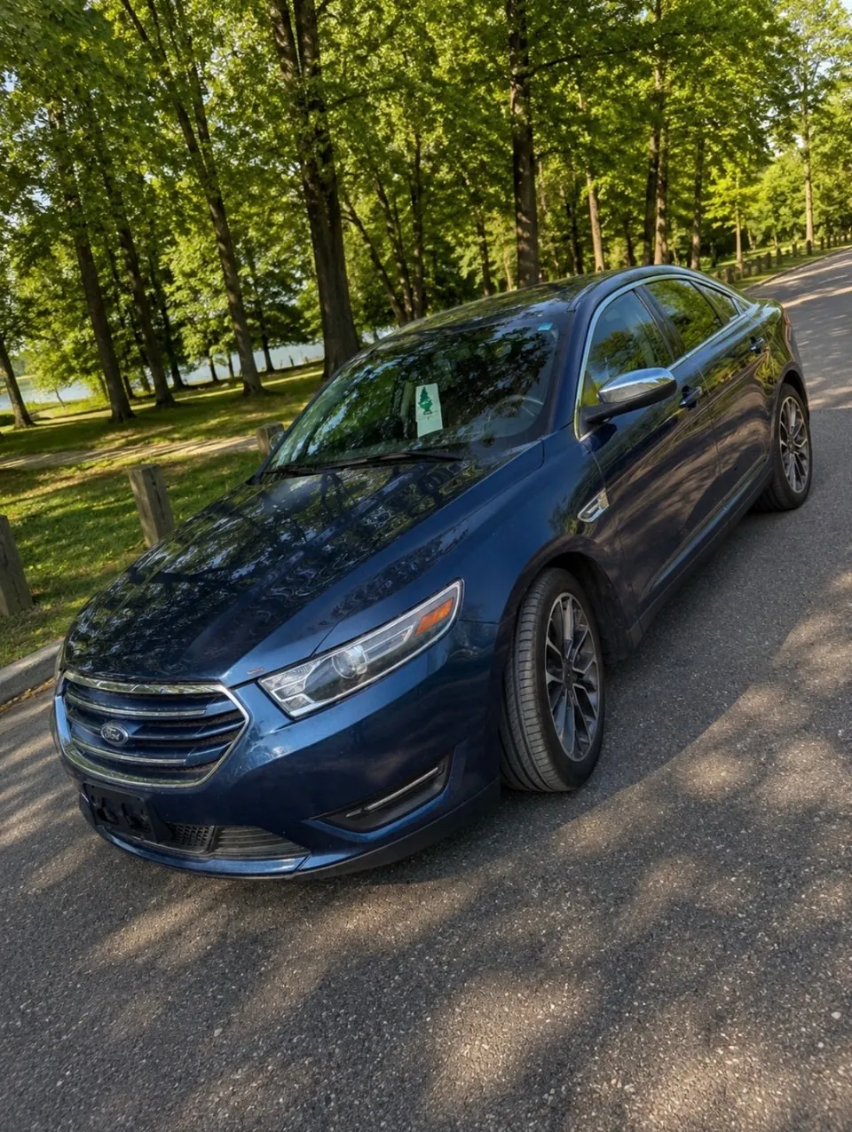 Ford Taurus
