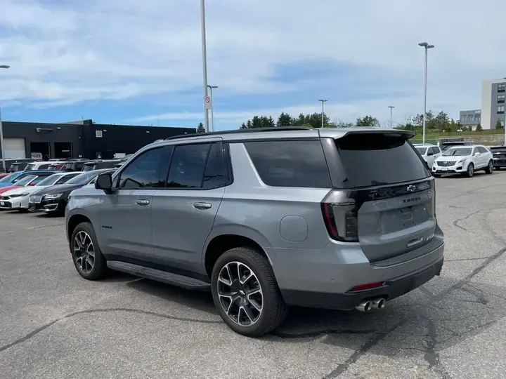 Chevrolet Tahoe 2026 photo 3