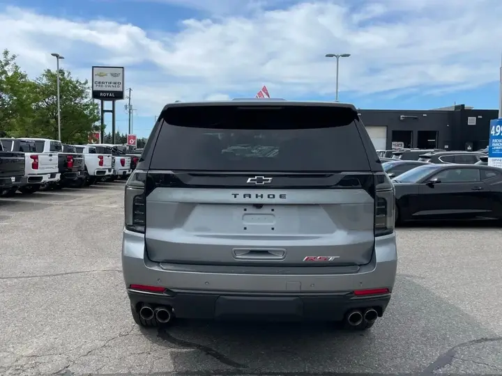 Chevrolet Tahoe 2026 photo 4