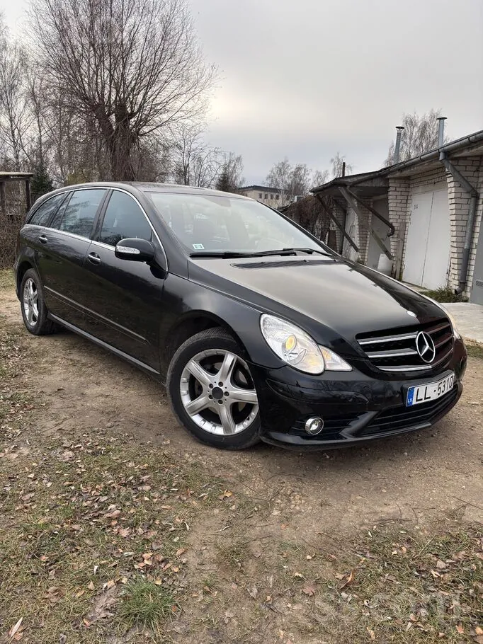Mercedes-Benz R320