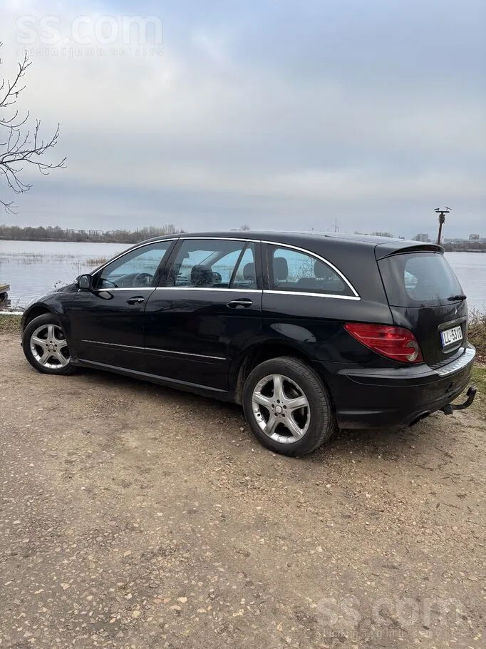 Mercedes-Benz R320 2009 photo 3