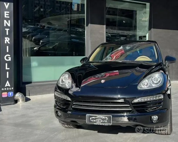 Porsche Cayenne 2011 photo 4