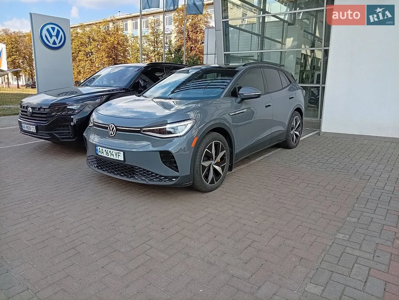 Volkswagen Id.4 2023 photo 2