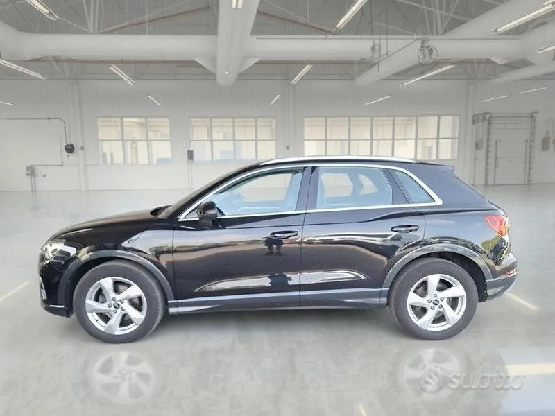 Audi Q3 2023 photo 5
