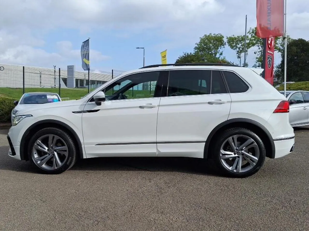 Volkswagen Tiguan 2023 photo 4