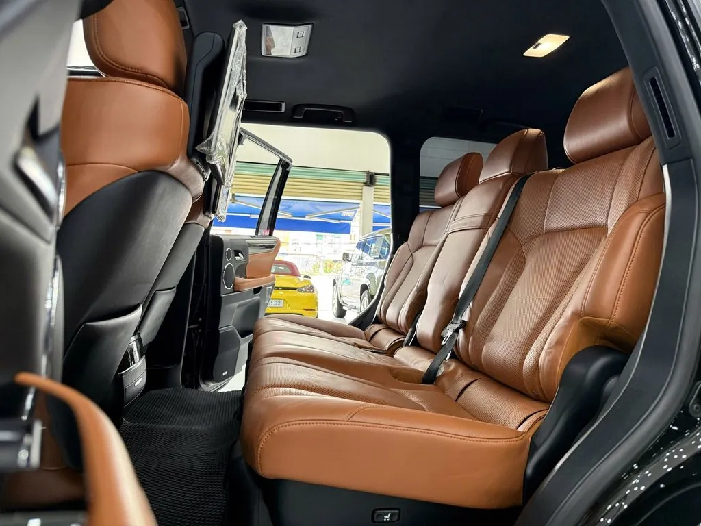 Lexus Lx570 2016 photo 4