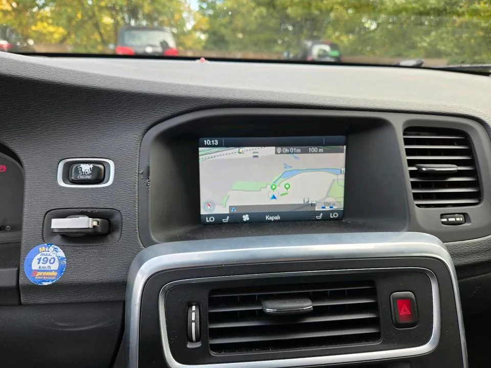 Volvo S60
