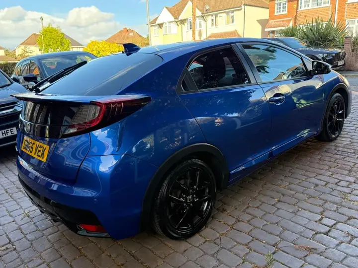 Honda Civic 2015 photo 3
