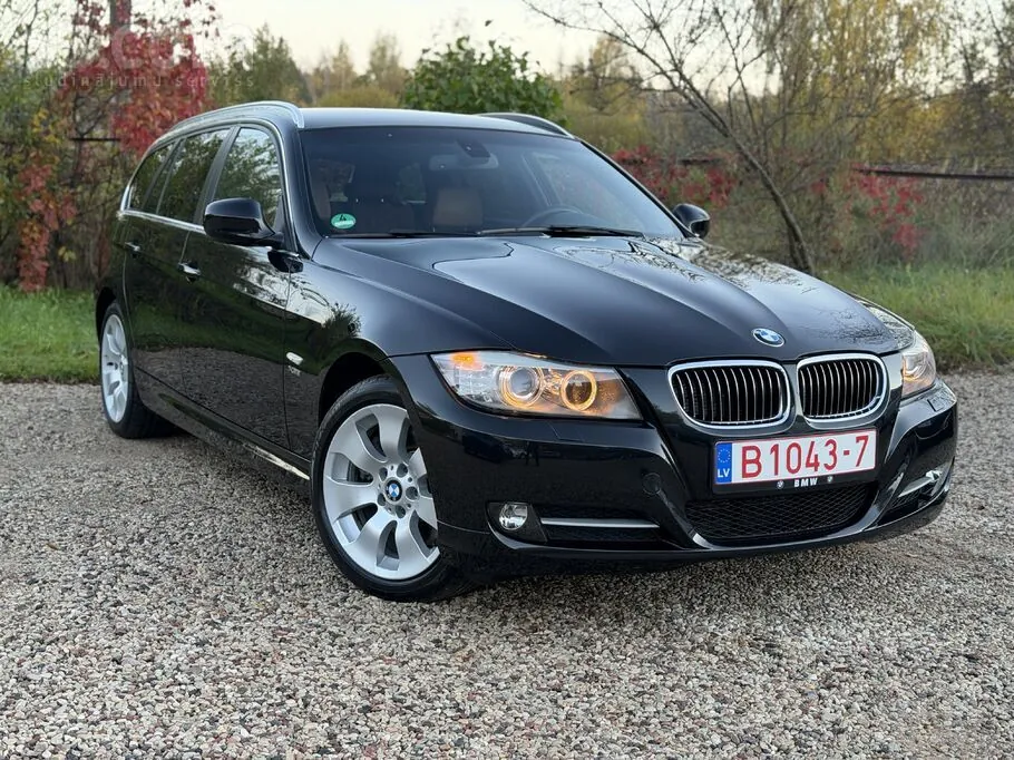 BMW 325 2010 photo 4