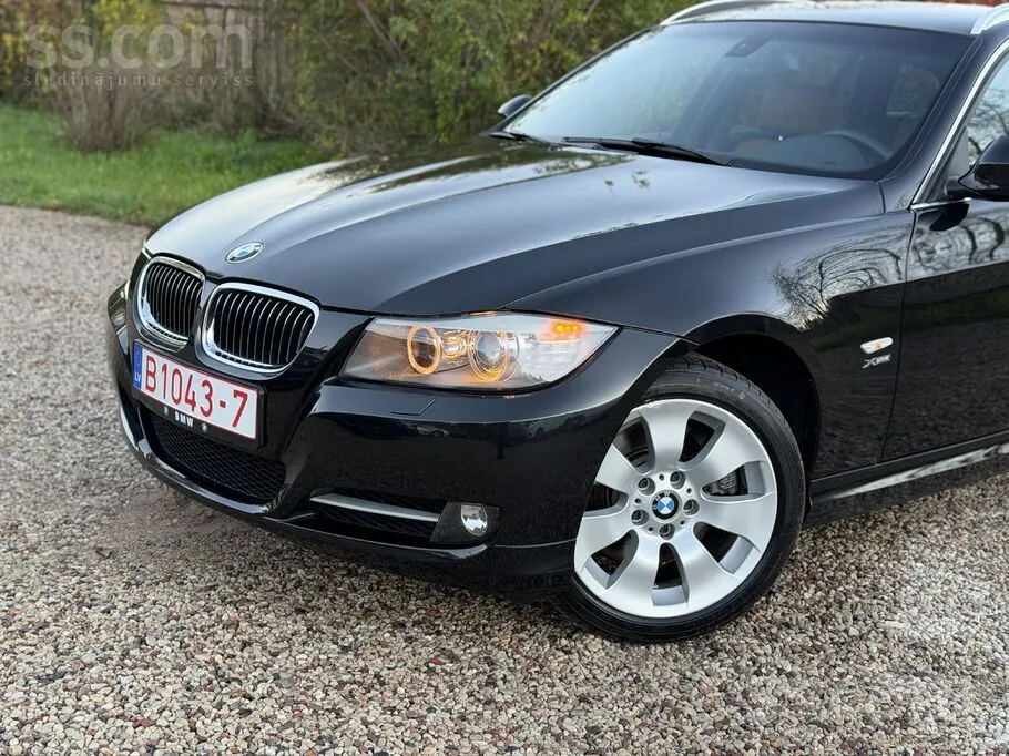 BMW 325 2010 photo 3
