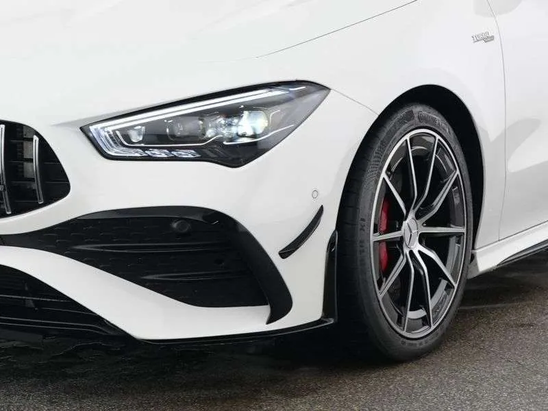 Mercedes-Benz Cla 2025 photo 2