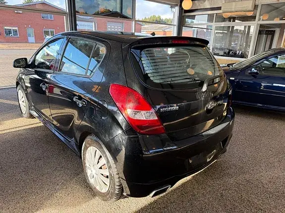 Hyundai I20 2010 photo 4