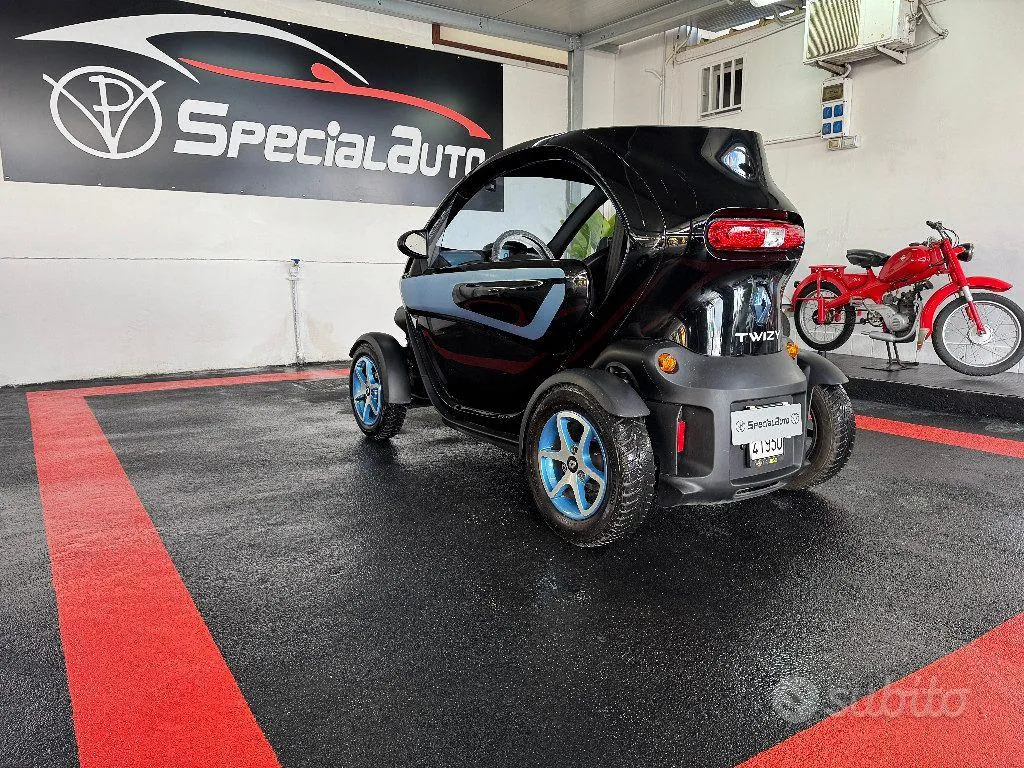 Renault Twizy 2014 photo 5