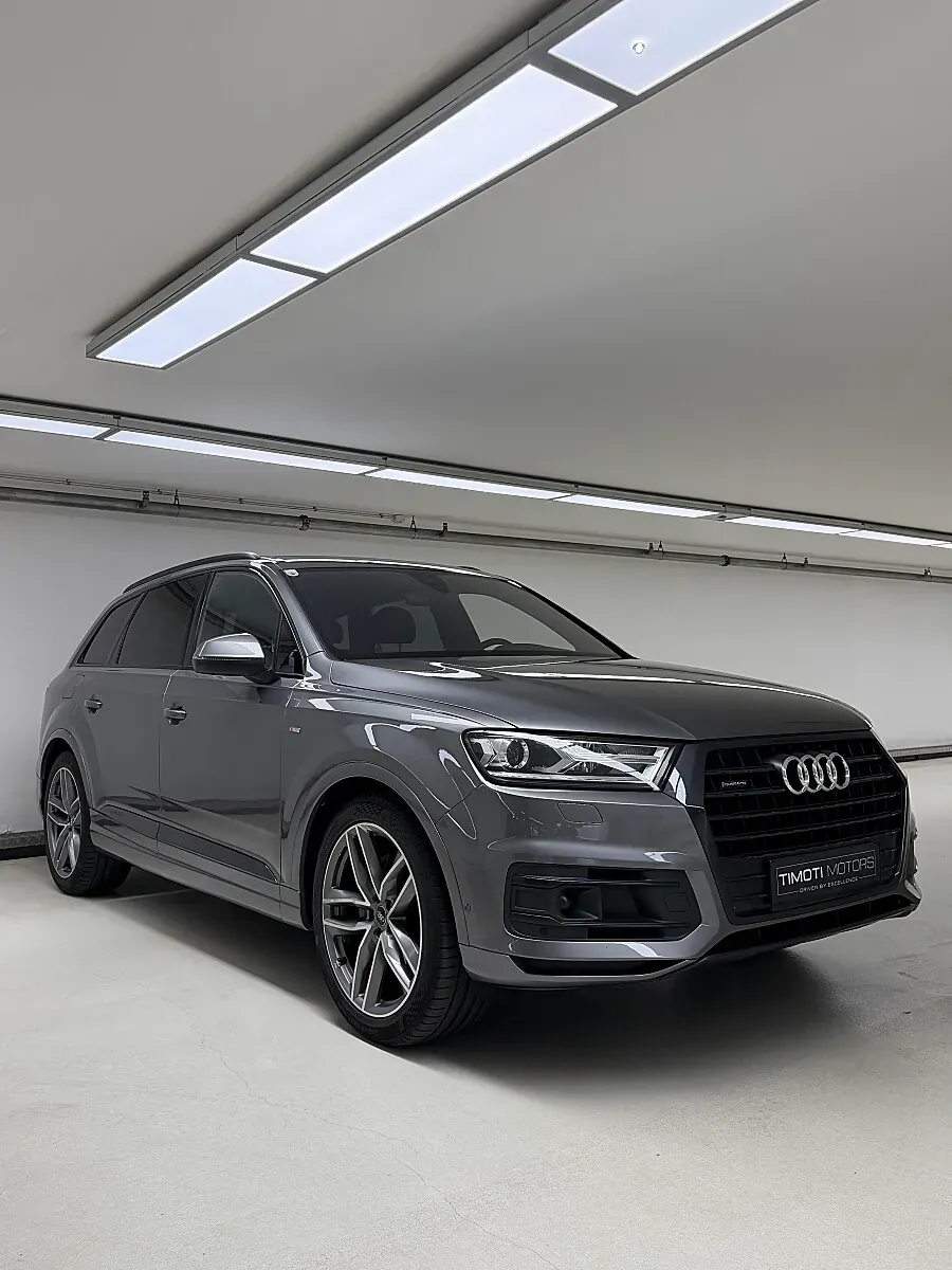 Audi Q7 2017 photo 3