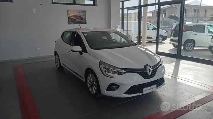 Renault Clio 2020 photo 2
