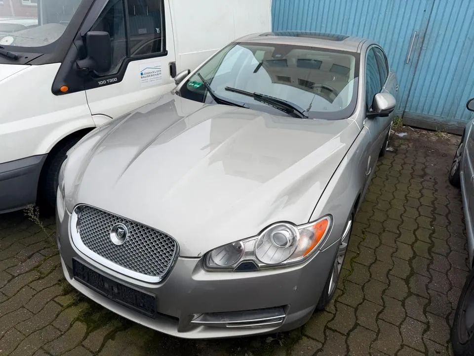 Jaguar Xf