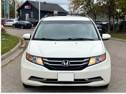 Honda Odyssey 2016 photo 2