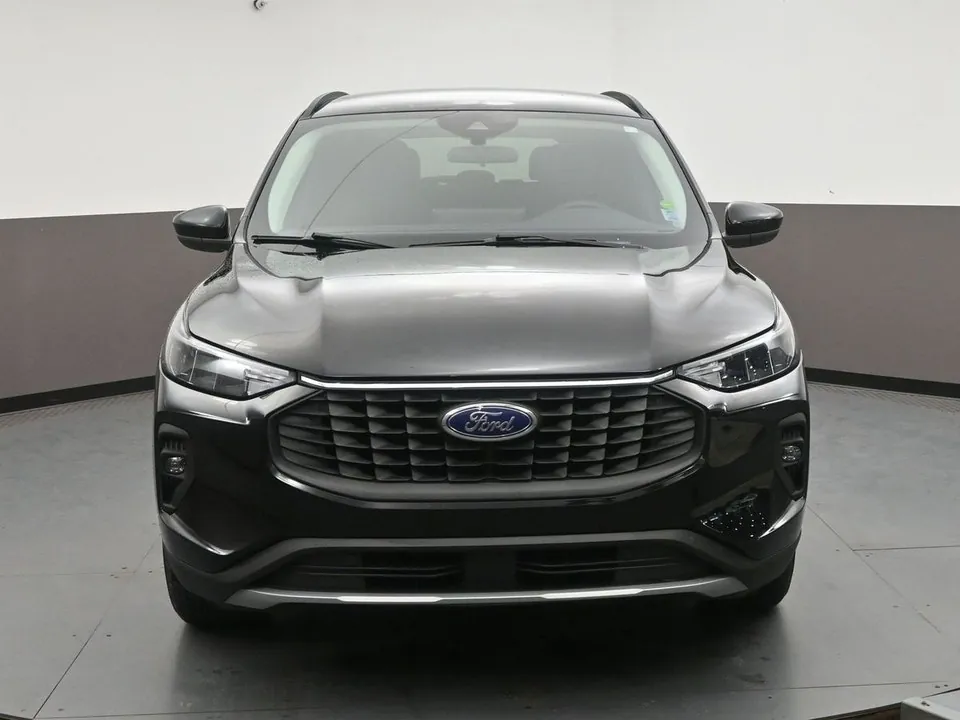 Ford Escape 2025 photo 2