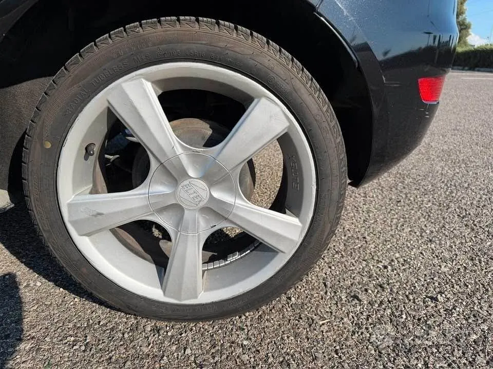 Ford Fiesta 2009 photo 5