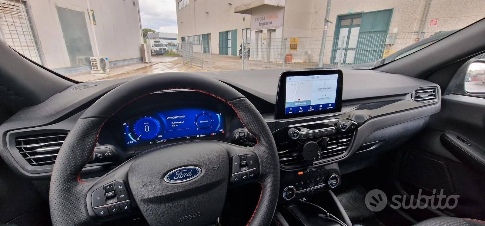 Ford Kuga 2022 photo 3