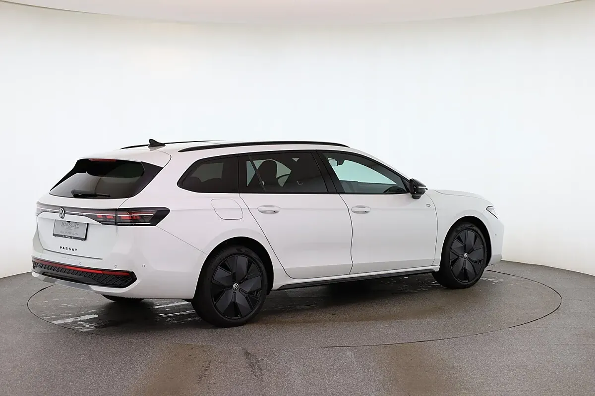 Volkswagen Passat 2026 photo 3