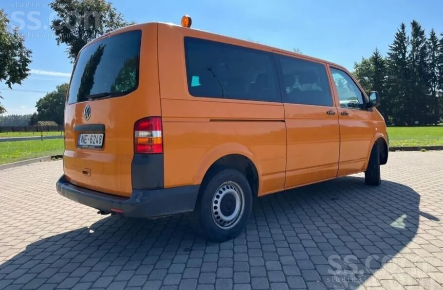 Volkswagen Caravelle 2008 photo 2
