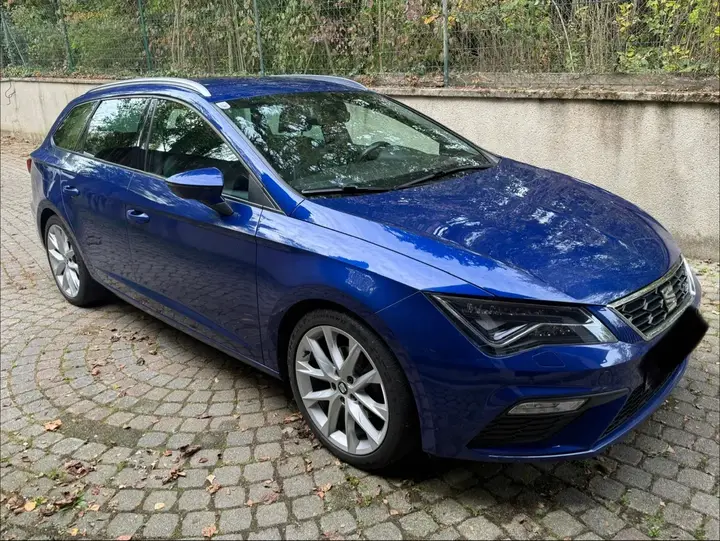 Seat Leon 2019 photo 2