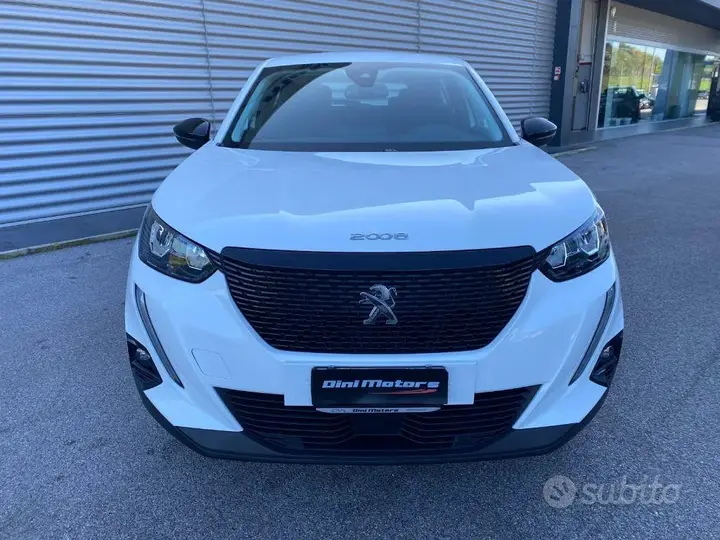 Peugeot 2008 2022 photo 2