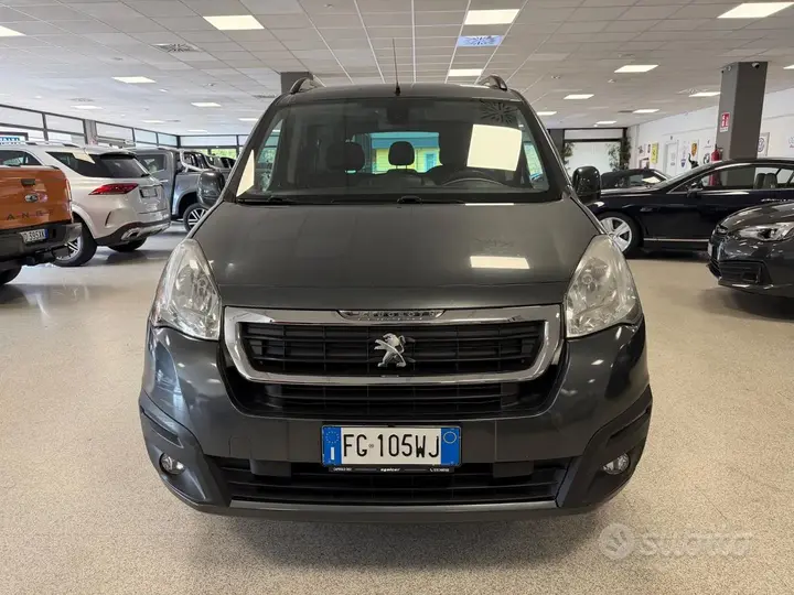 Peugeot Partner 2016 photo 2