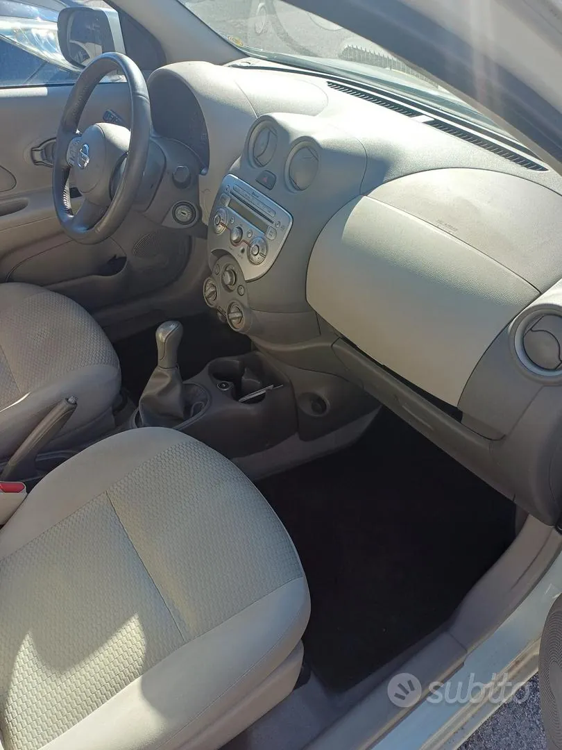 Nissan Micra 2012 photo 5