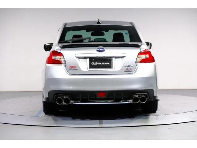 Subaru Wrx Sti 2018 photo 5